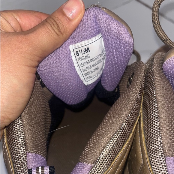 Coleman Brown Lace-Up Women's Hiking Boots with Purple Details - Picture 2 of 8